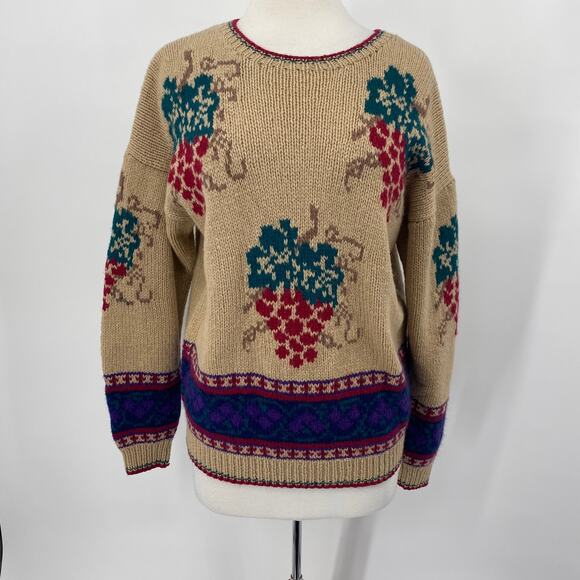 Vintage SKYR Shetland Wool Sweater Crewneck Pullover Grapes Pattern Tan Womens M - Picture 2 of 8